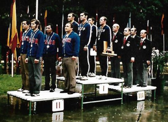 EM 1975 webklein
